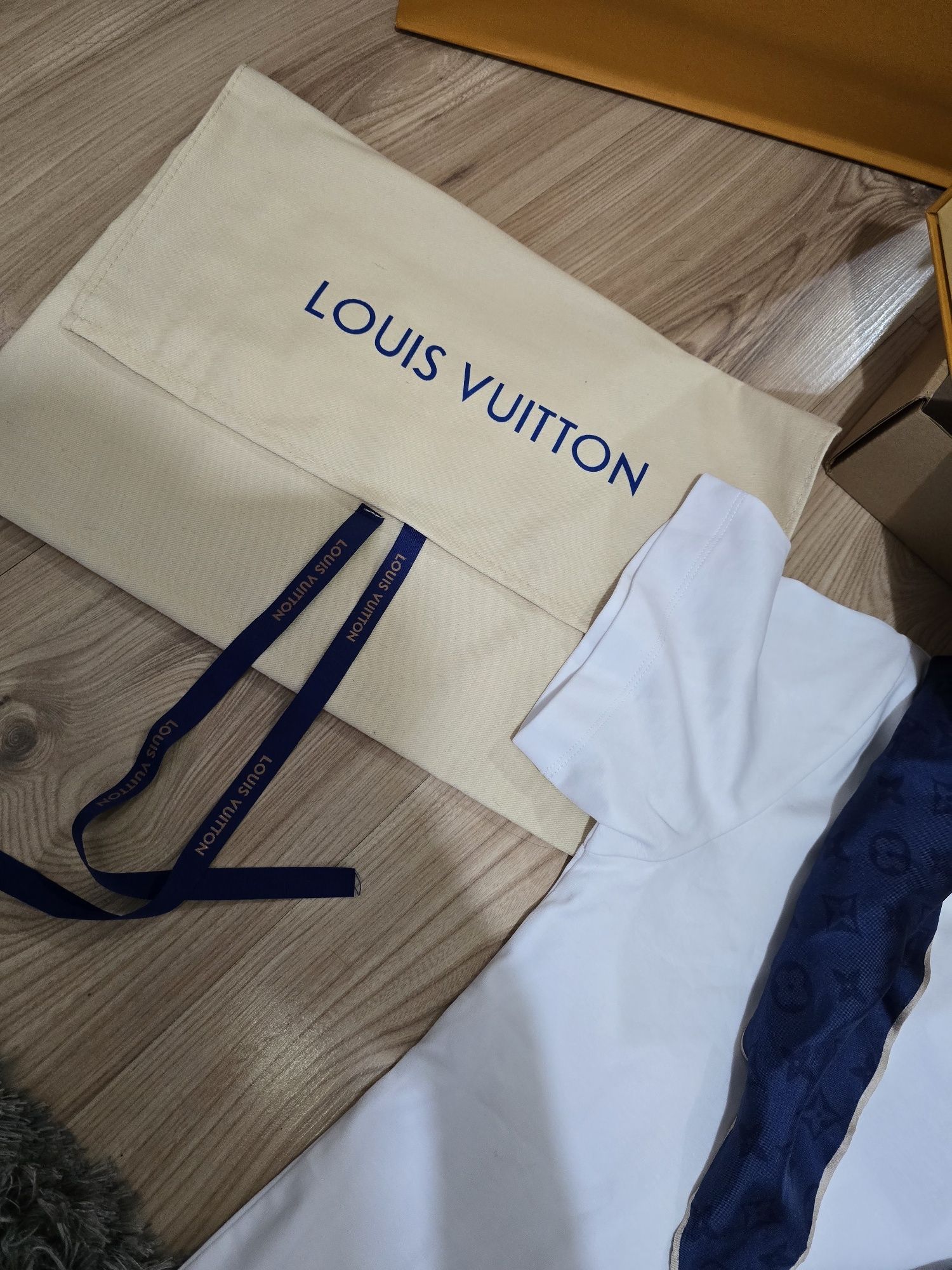 Оригинална тениска louis vuitton