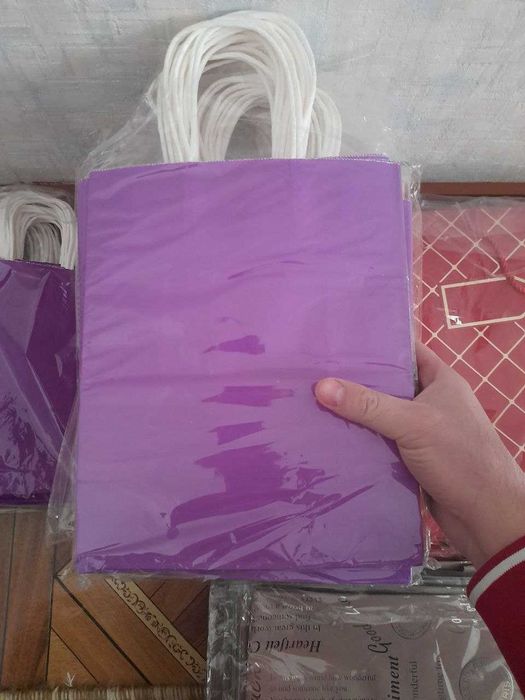 Подаричный пакетлар сотилади