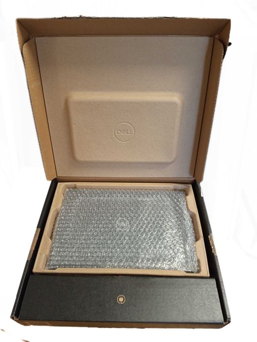 Лаптоп Dell Latitude 7390 Black Notebook 33.8 cm13.3"