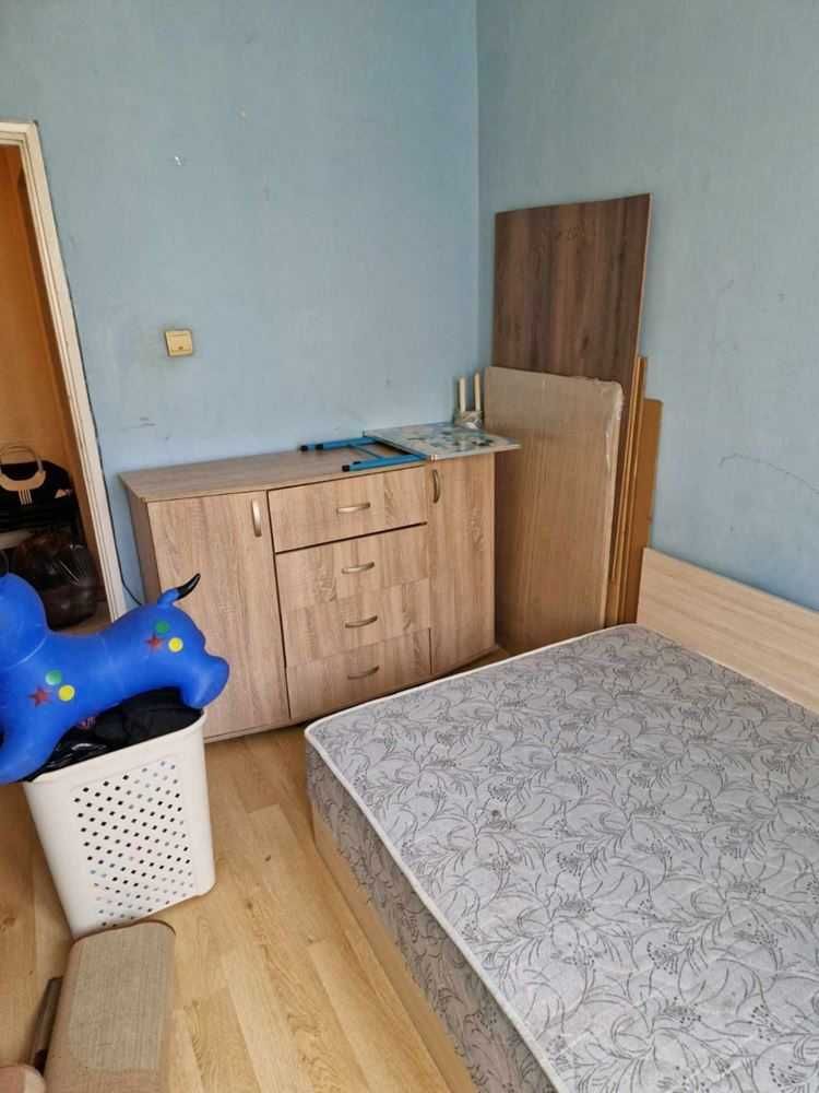 Тристаен просторен апартамент в гр.Пловдив - кв. Кючук Париж!