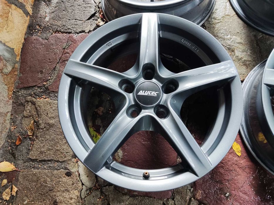 5x114,3 Alutec - 16 цола 5х114,3 Hyundai Kia Mazda Hyundai