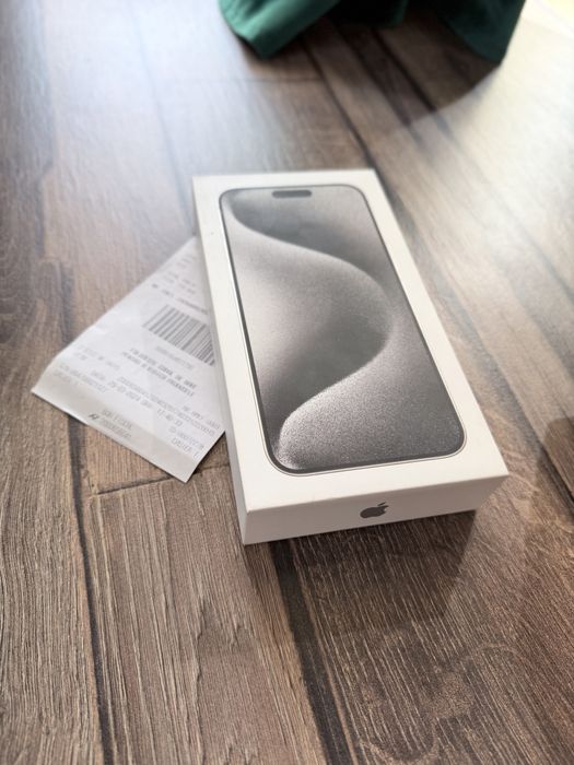 Vand Iphone 15 PRO max , 256 gb , White Titanium , impecabil, GARANTIE