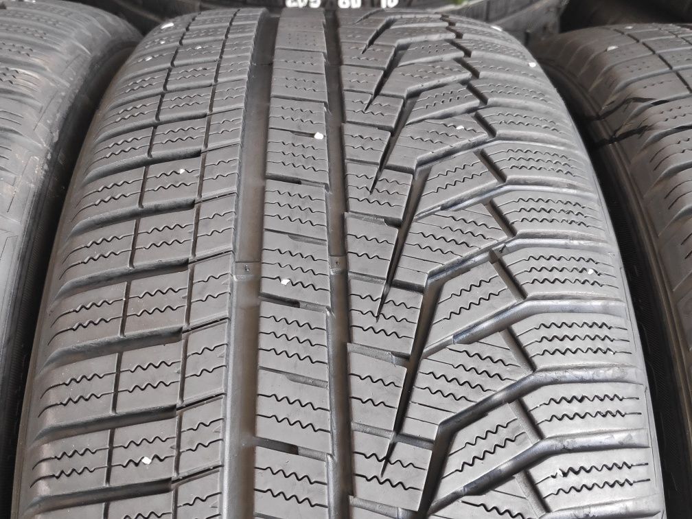 Зимни гуми 225/45/18 Hankook