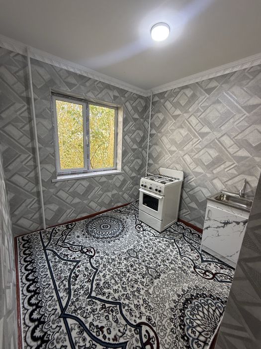 Фарғона шазар Доканал канечкасида 3 этажда ремонтли кв сотилади