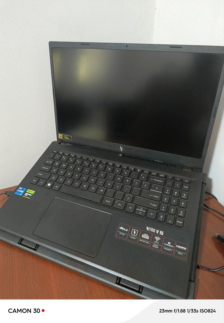 Acer nitro v15 rtx 4050