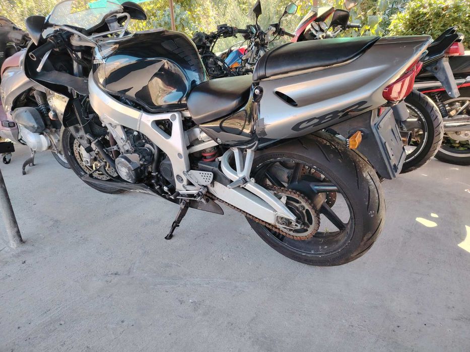 Honda CBR 919 на части