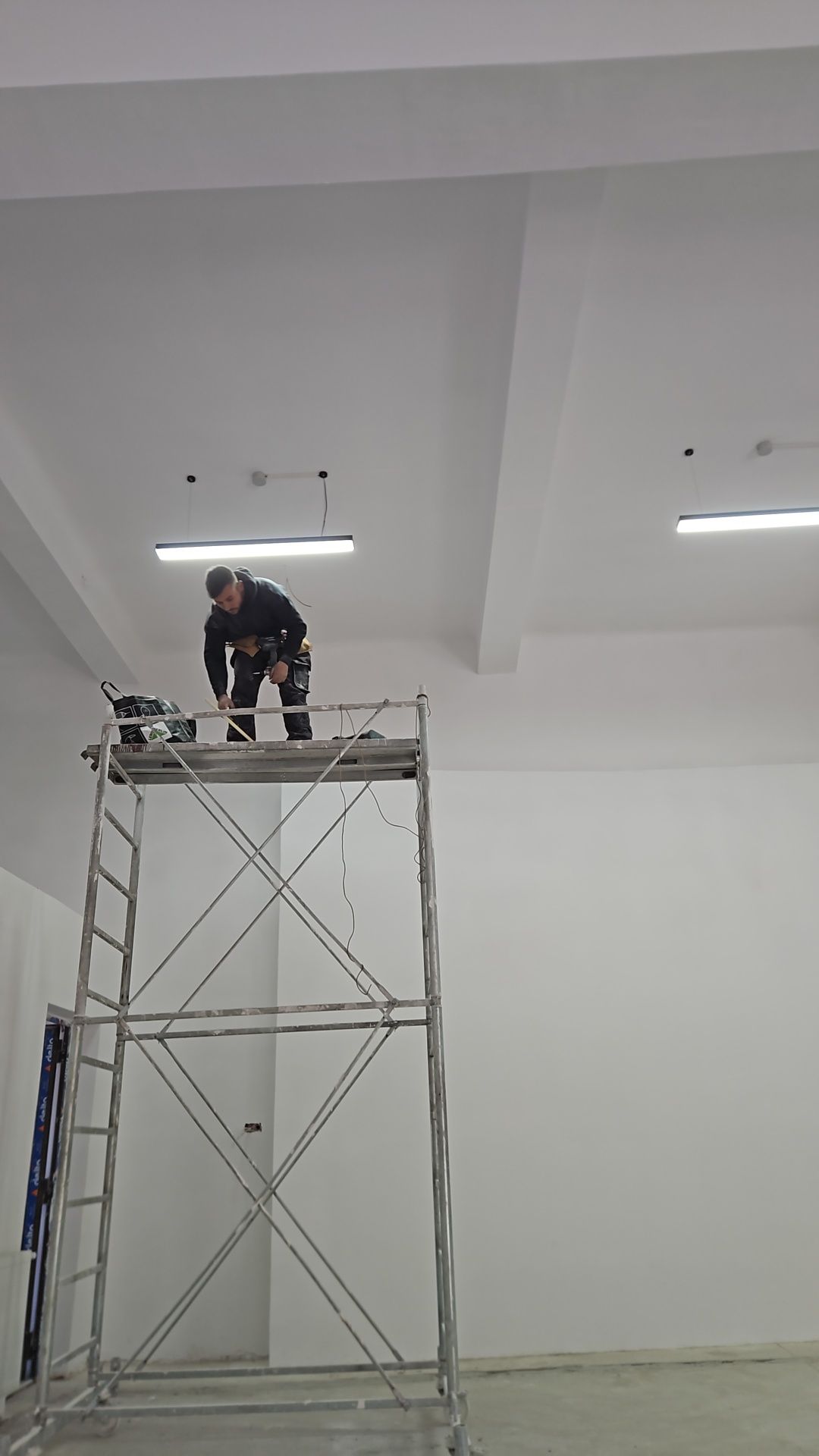 Firma de construcții civile și industriale executa lucrări în domeniu