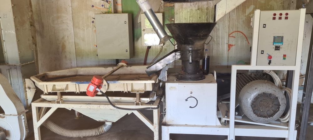 Presa peleti 37 kw