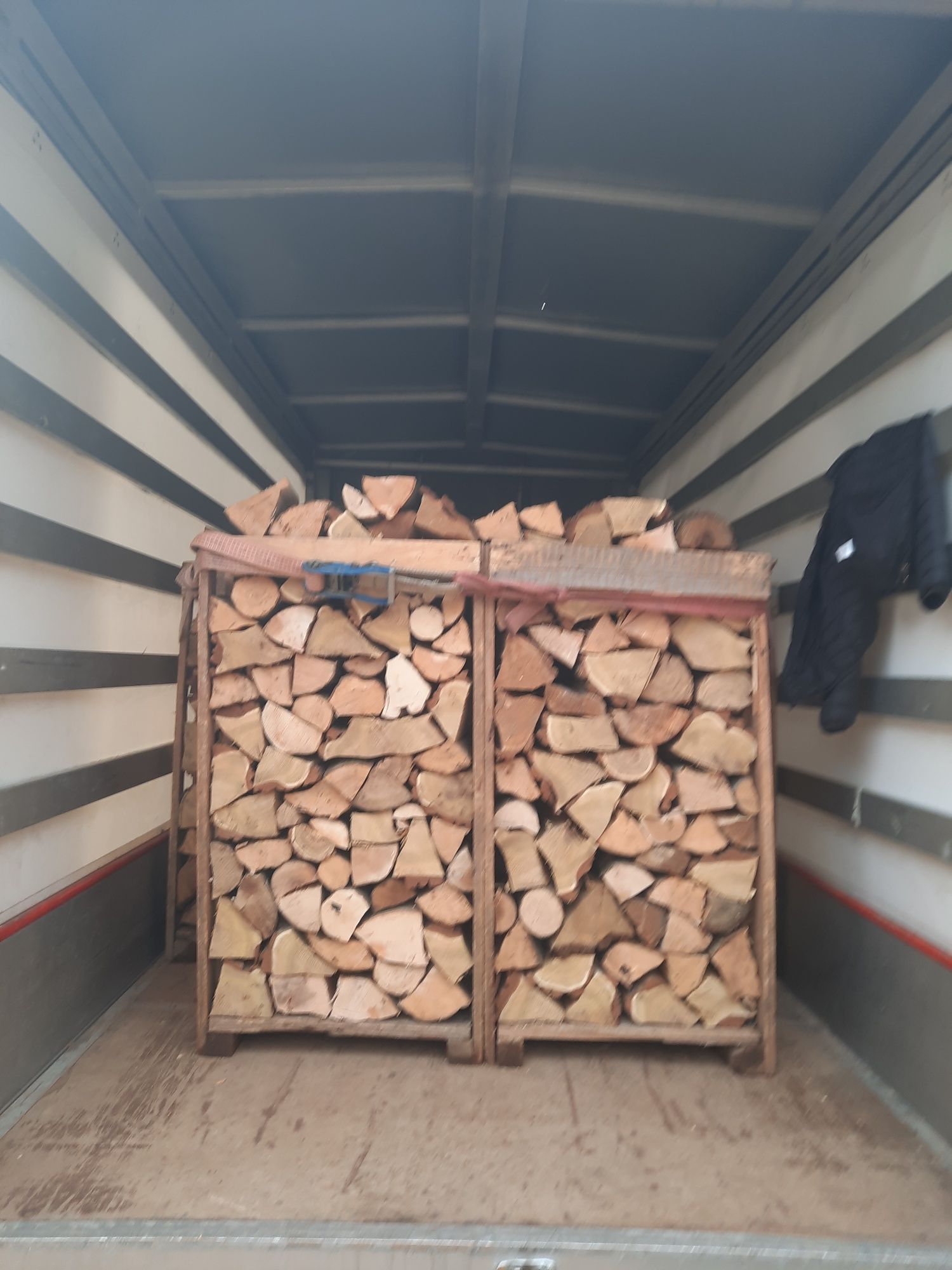 Lemne de foc pe vaulcere