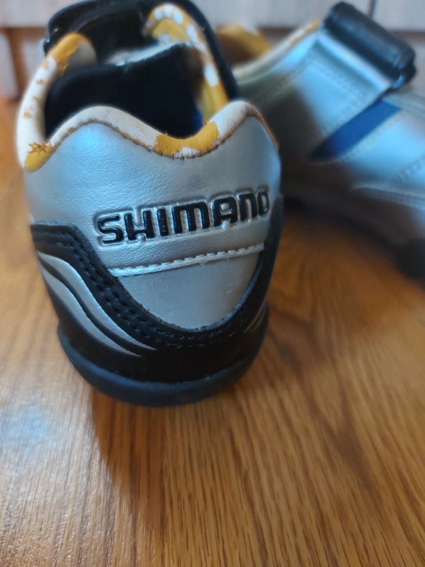 Vând papuci ciclism Shimano mărimea 40