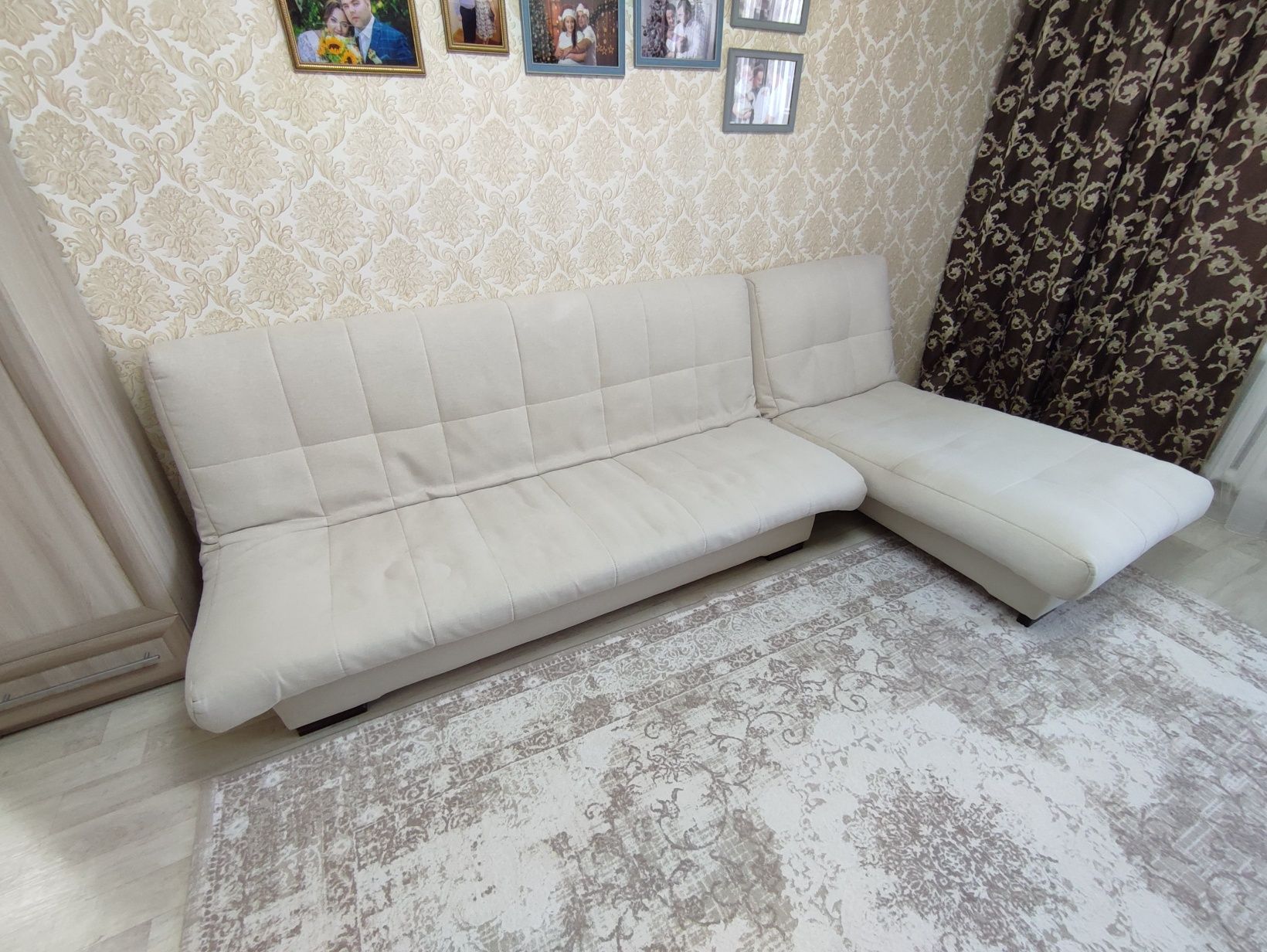 Продам диван с атаманкой