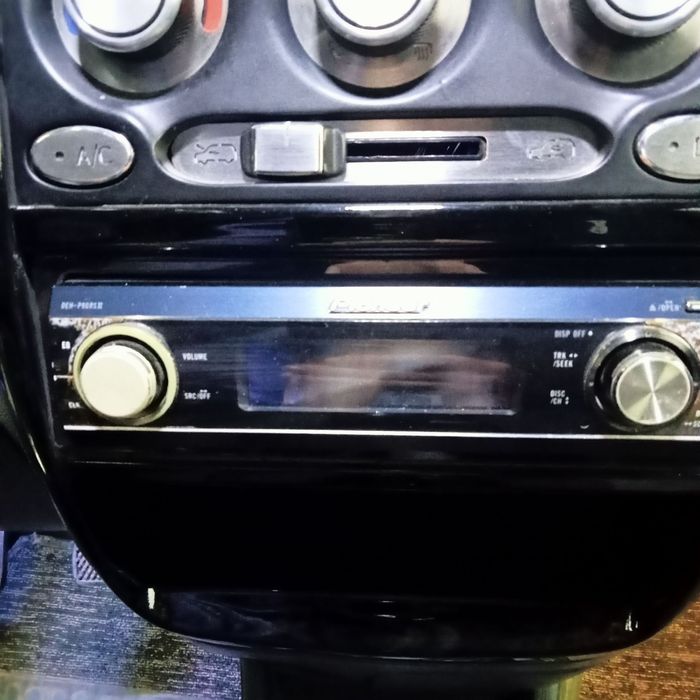 Kalonka magnitafon usiletil sotiladi