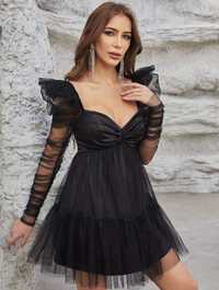 Черна къса рокля с тюлени ръкави. Размер ХС- С