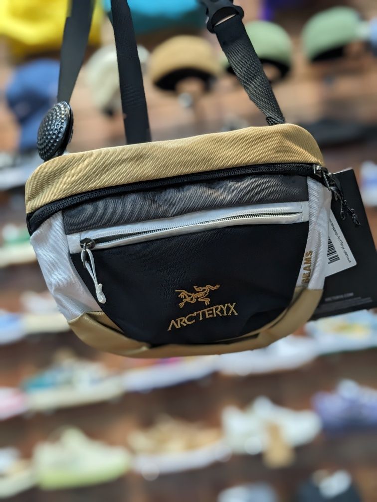 Сумки мессенджер Arc'Teryx,  Carhartt большой выбор сумок Арктерикс