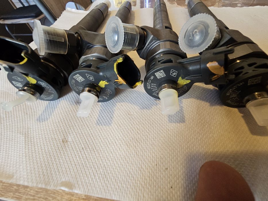 Injectoare auto bosch