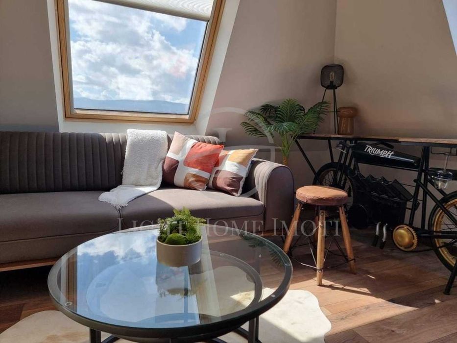 Продава се Тристаен апартамент в Пловдив, Каменица 1 - 120 кв.м за 2742 €/кв.м - Снимка #2