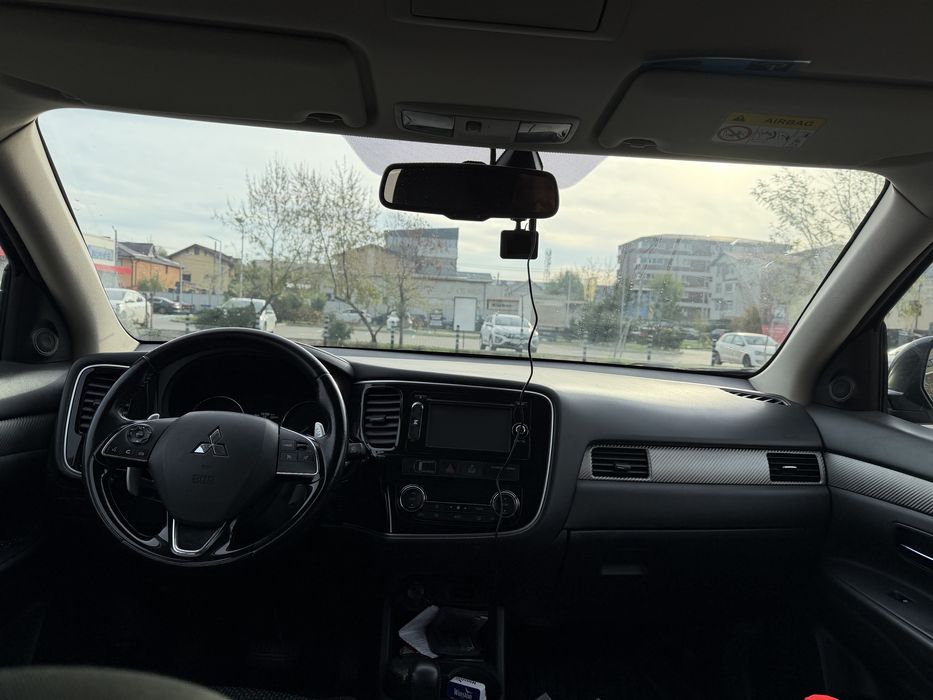 Mitsubishi Outlander 2.2 2016 + Autorulota Fiat