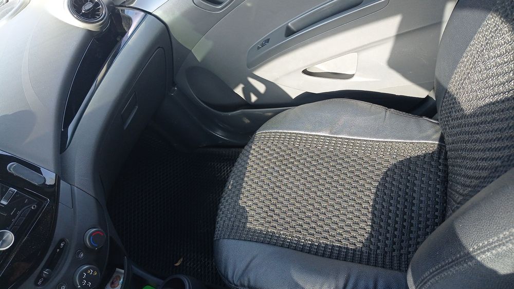 Продам спарк 2023г. механика