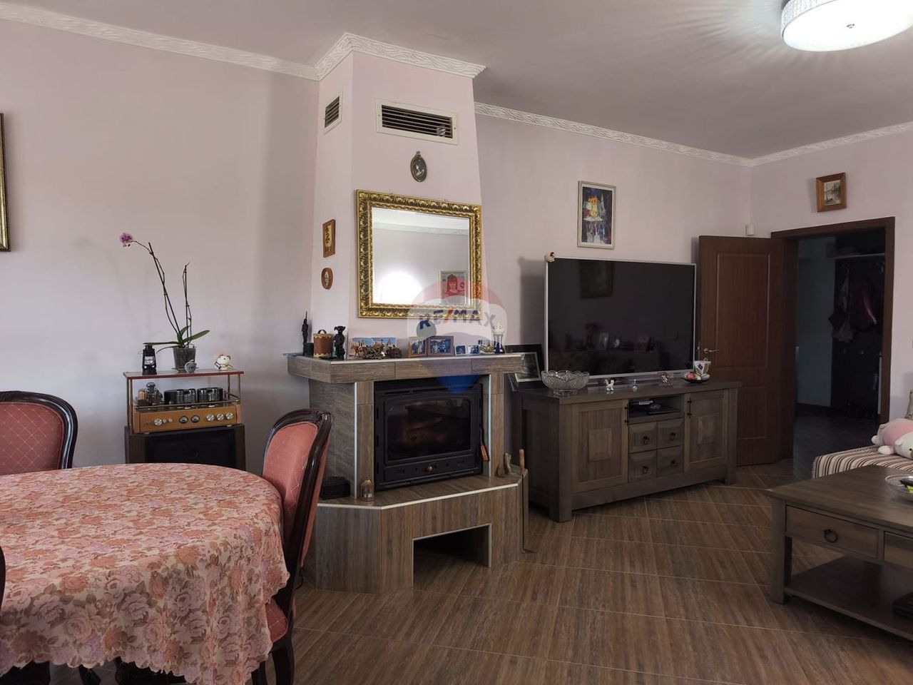 Продава се Къща в с. Соколово, Област Добрич - 137 кв.м за 1533 €/кв.м - Снимка #4