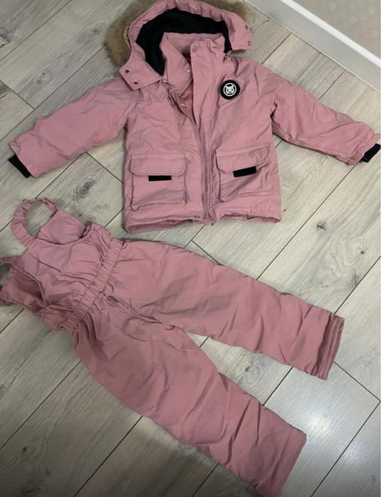 Продается комбинезон двойка