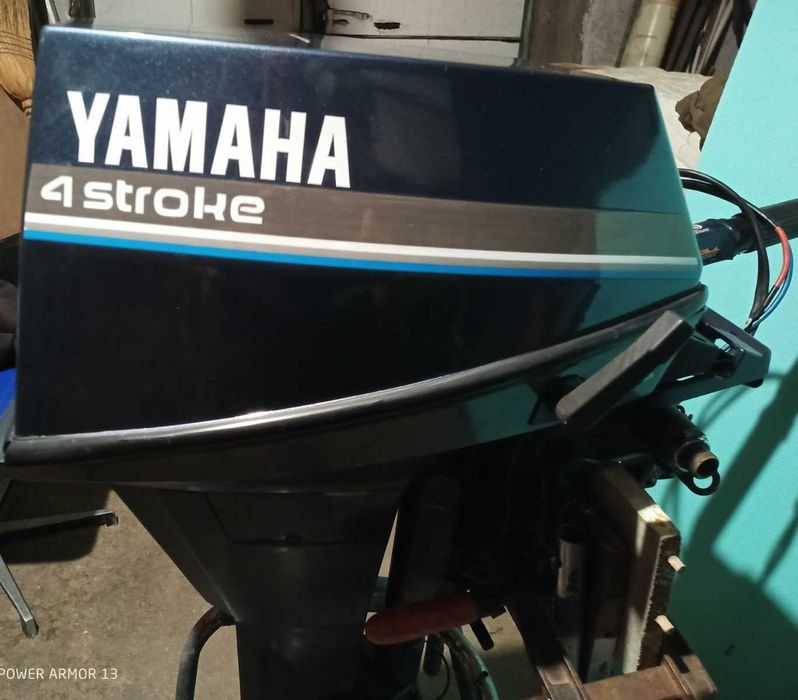 Извънбордов двигател YAMAHA 8 коня