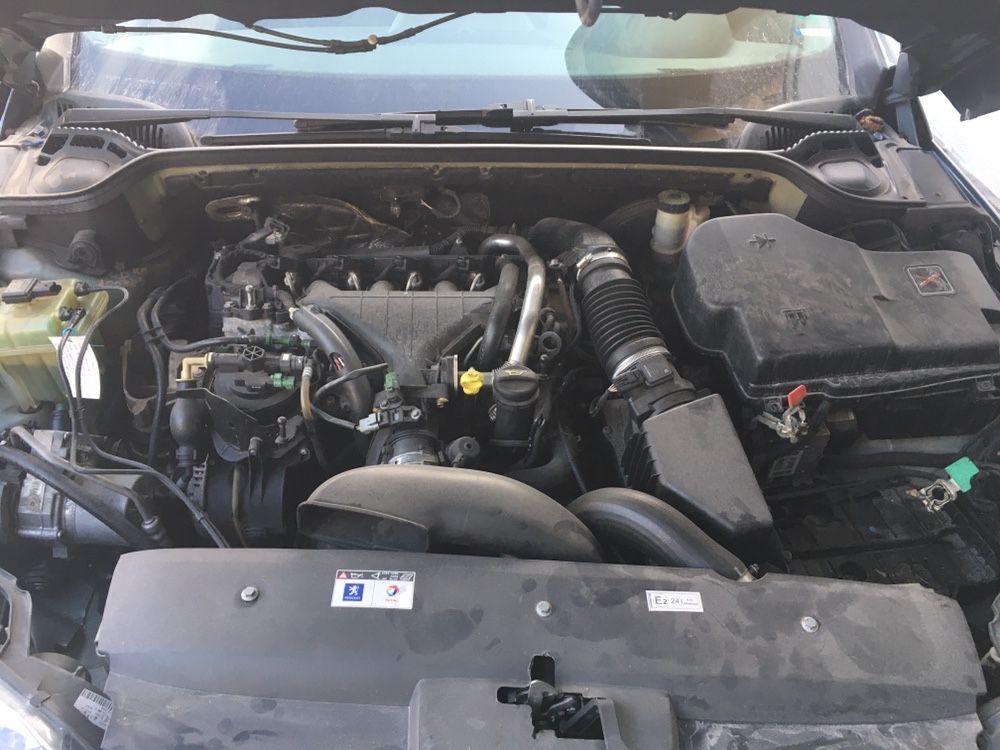 Пежо 407 / Peugeot 407 2.0HDI 136HP НА ЧАСТИ