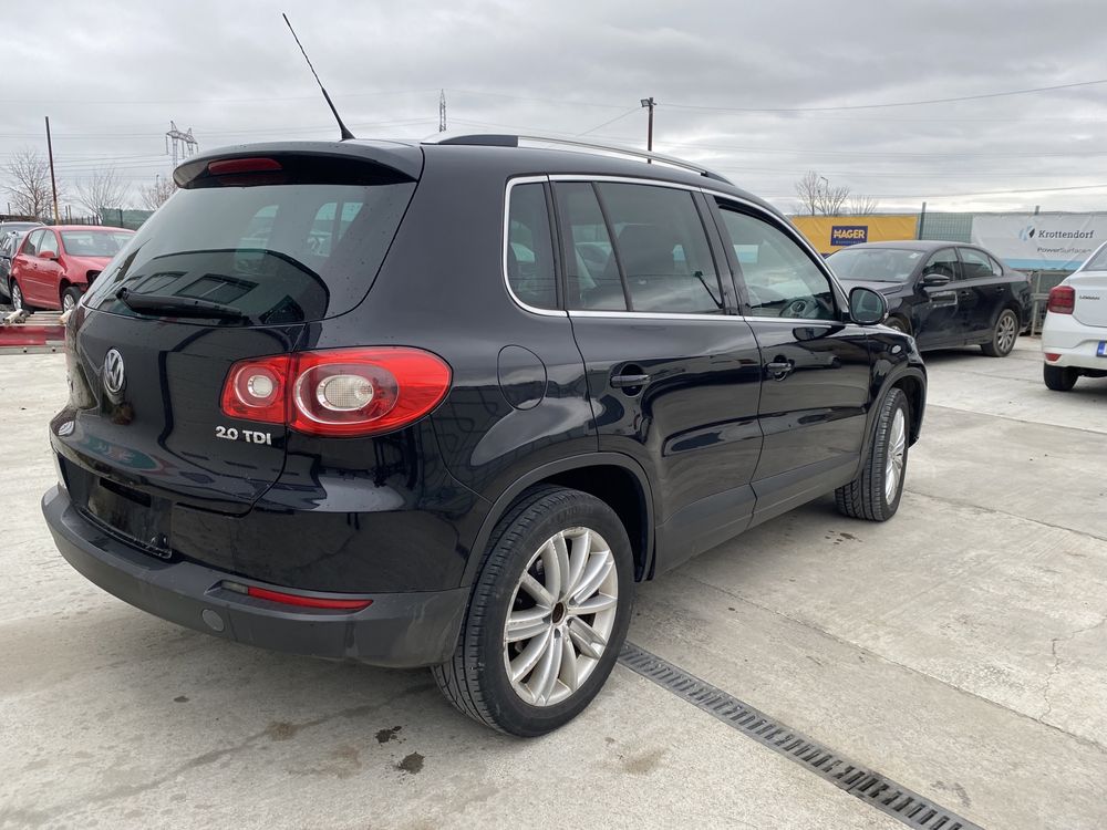 Dezmembrez Vw tiguan