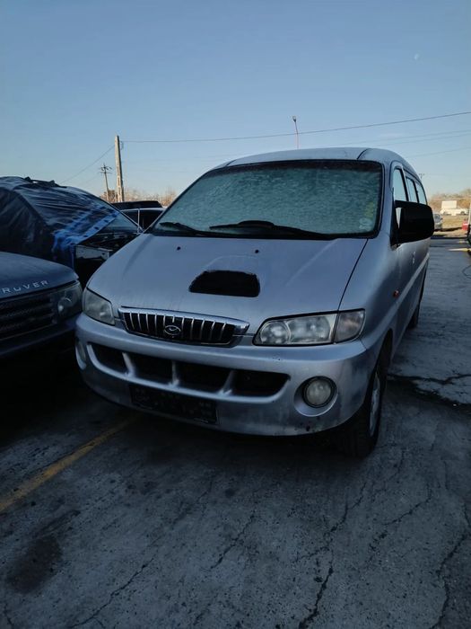 Dezmembrez Hyundai H1 2004 2.5 td