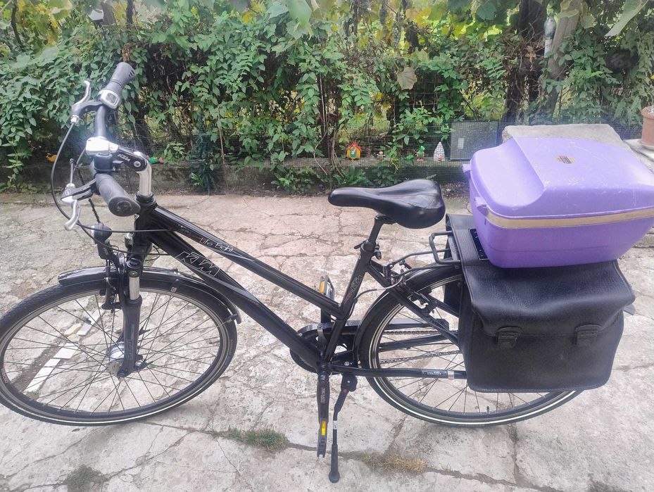Vând bicicletă KTM Life Eight Sport Touring