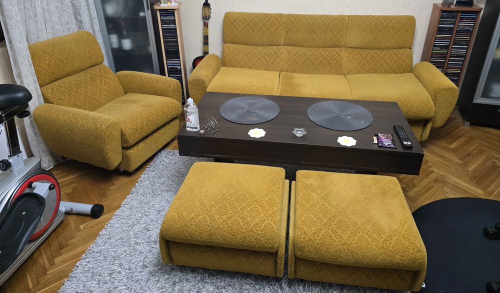 Холна гарнитура*