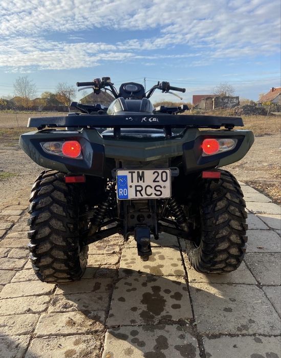 Vând ATV Arctic Cat 400 4x4