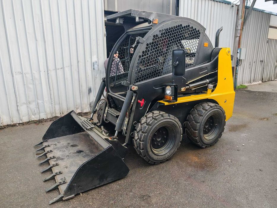 2023 MIni incarcator / bobcat Heman 175,  2.9t, Variante / Schimb