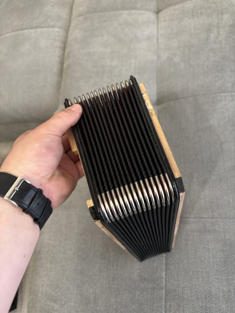 Burduf acordeon Hohner Verdi Tango cu 48 80 basi