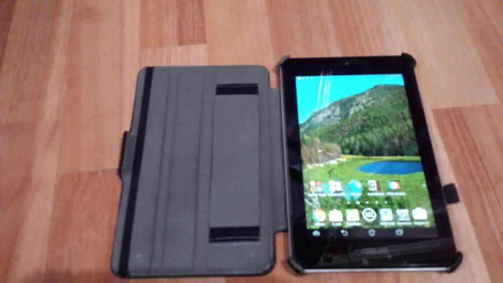 Tableta asus memopad me173x(1A008A