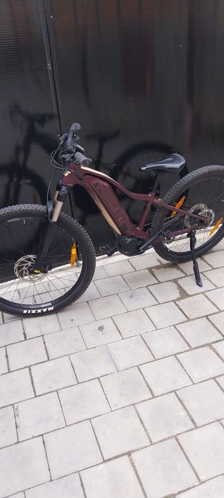 Bicicletă electrica Giant, cadrul XS,roți 27,5