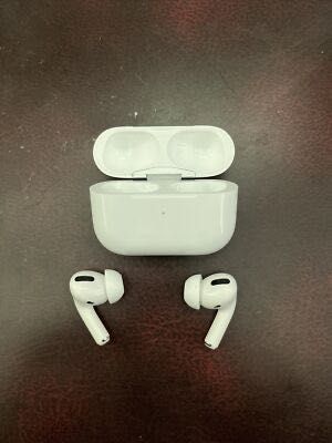 Vând căști Apple AirPods 3