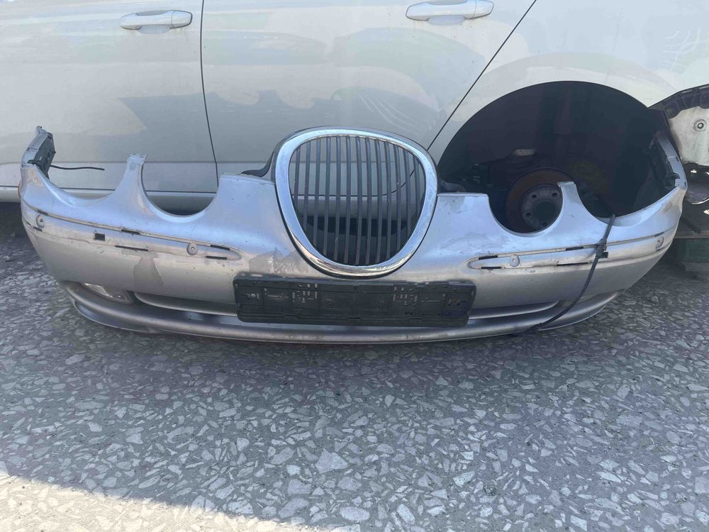 Предна броня Jaguar S-type 4.0i, V8, 276 кс, AJ-V8 това от снимките