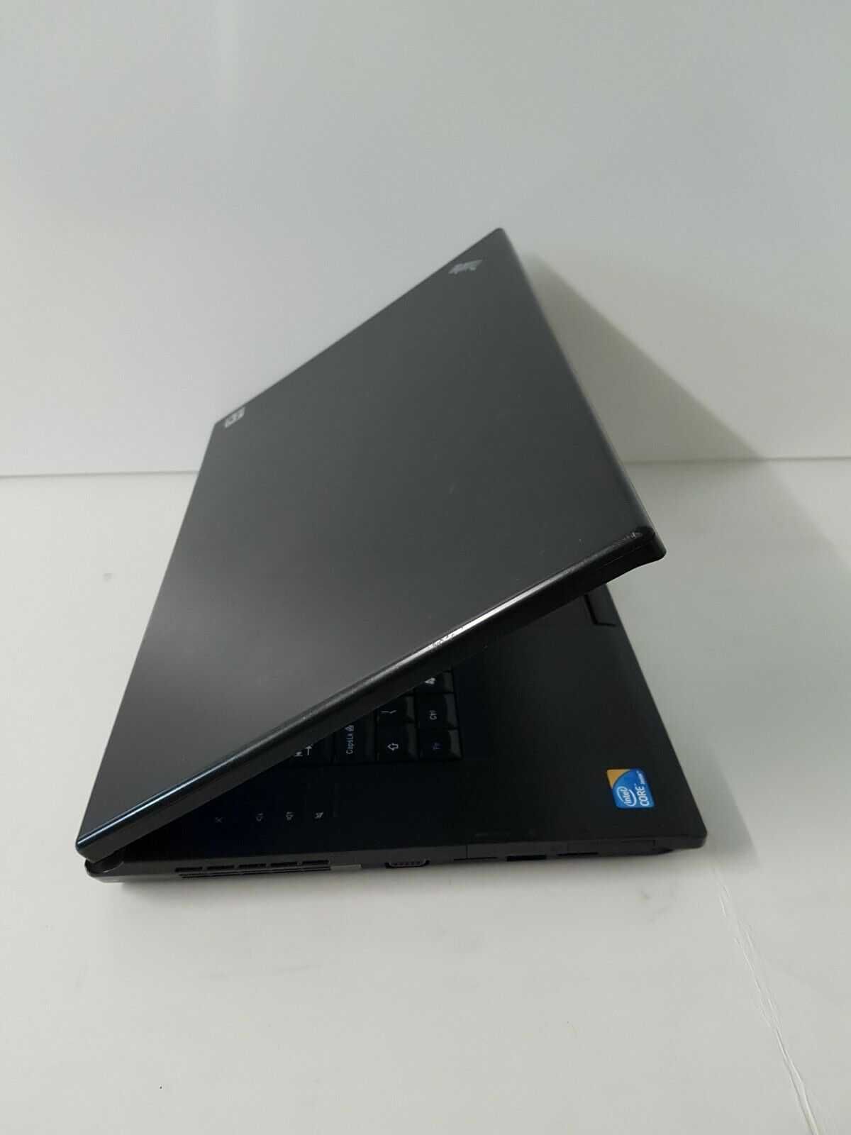 Лаптоп Lenovo L512 I5-460M 4GB 320GB HDD 15.6 HD Windows 10