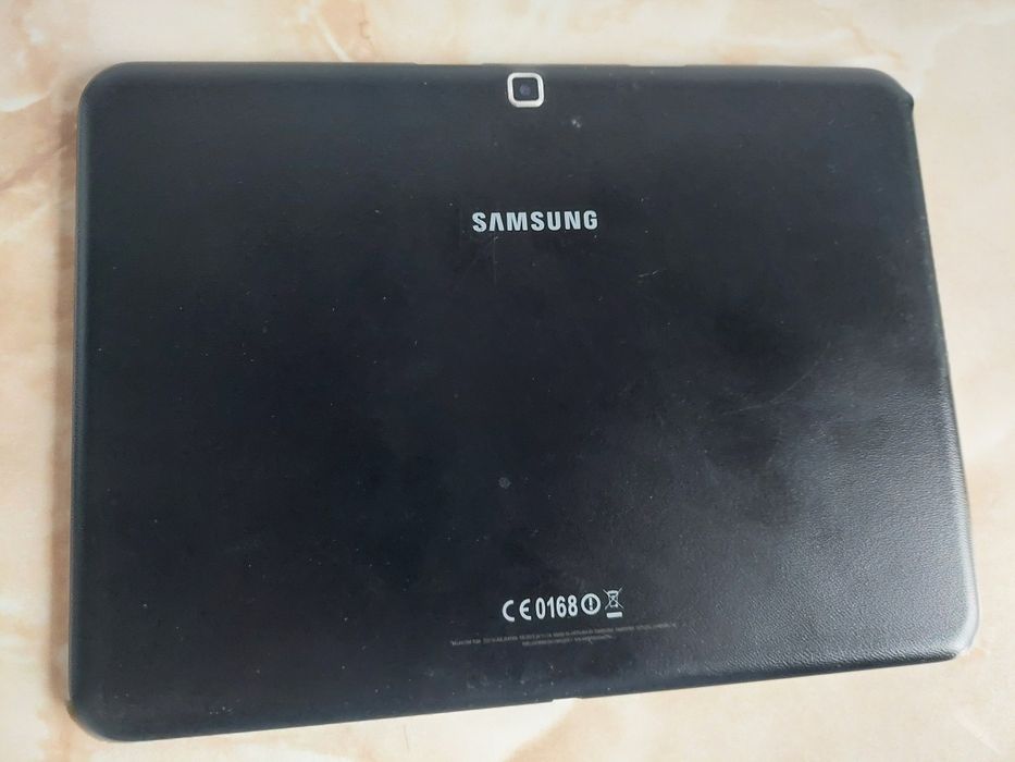 [Tab4] Vând tabletă Samsung Galaxy Tab 4 [funcțională] //poze reale