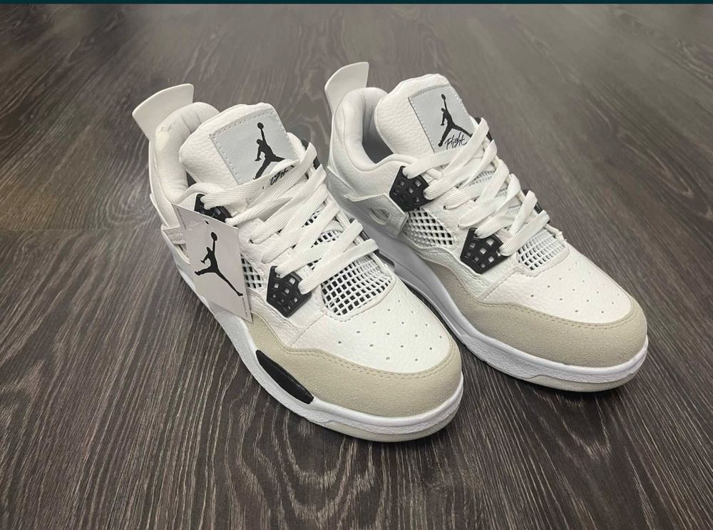 Jordan 4 Military Black Produs NOU