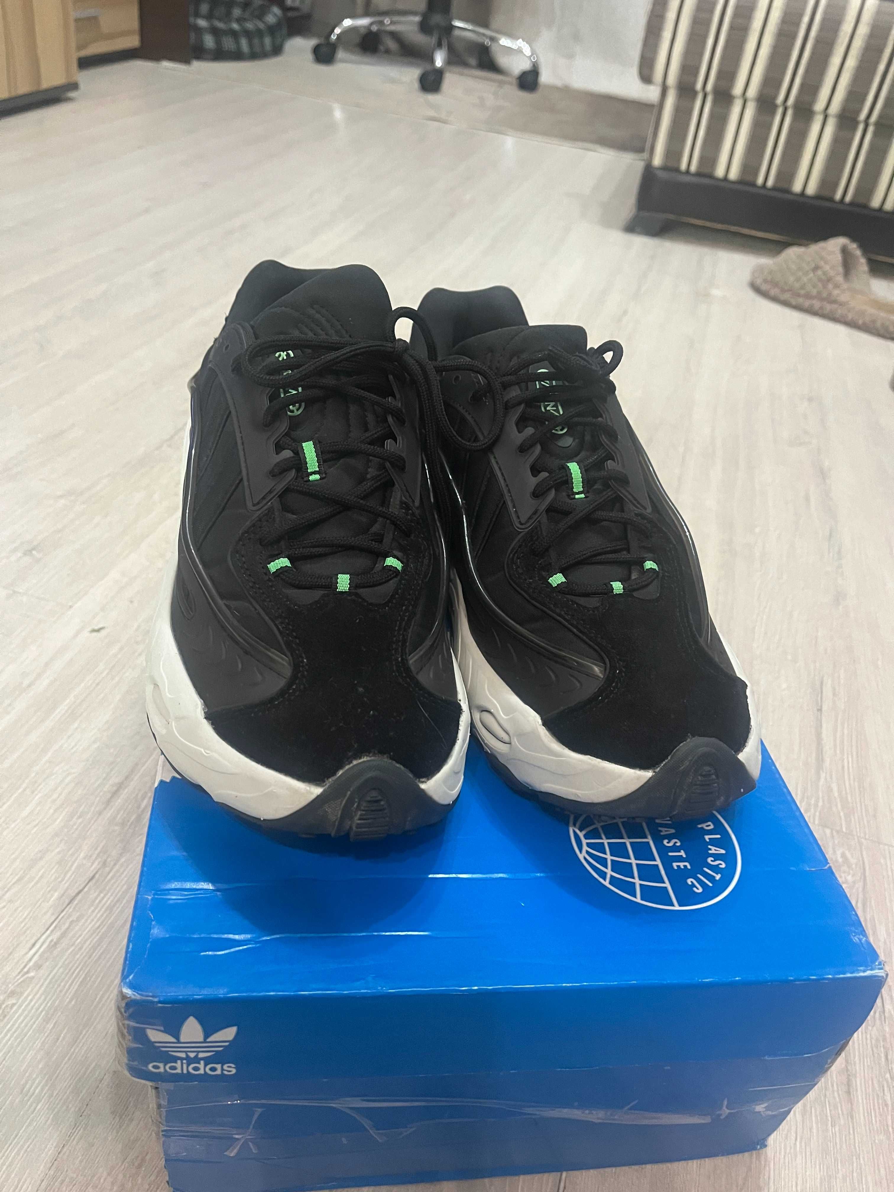 Adidas OZNOVA маратонки