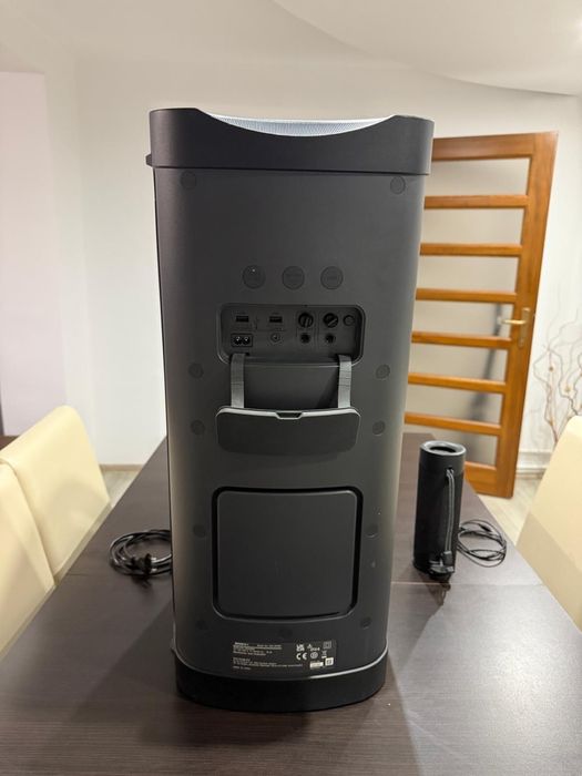 Vand 2 Boxe audio sau se pot vinde si separat