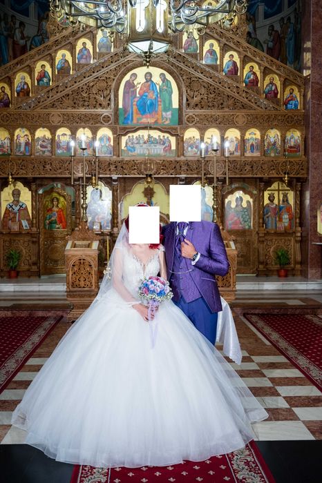 Rochie de mireasa tip Printesa!! Marimea 34-36 cu crinolina inclusa.