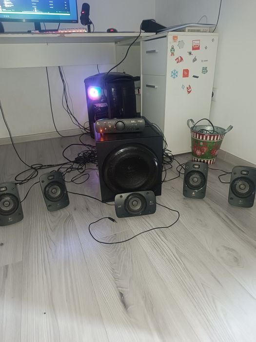 Boxe Logitech 5.1 Z906, 500W RMS(descriere!)