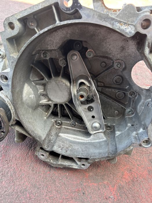 Cutie viteza vw golf 5 motor 1.4 16v BCA cod cutie FXQ