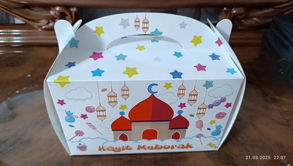 Подарочные коробки на Хайит Байрам, 1000 сум за штуку