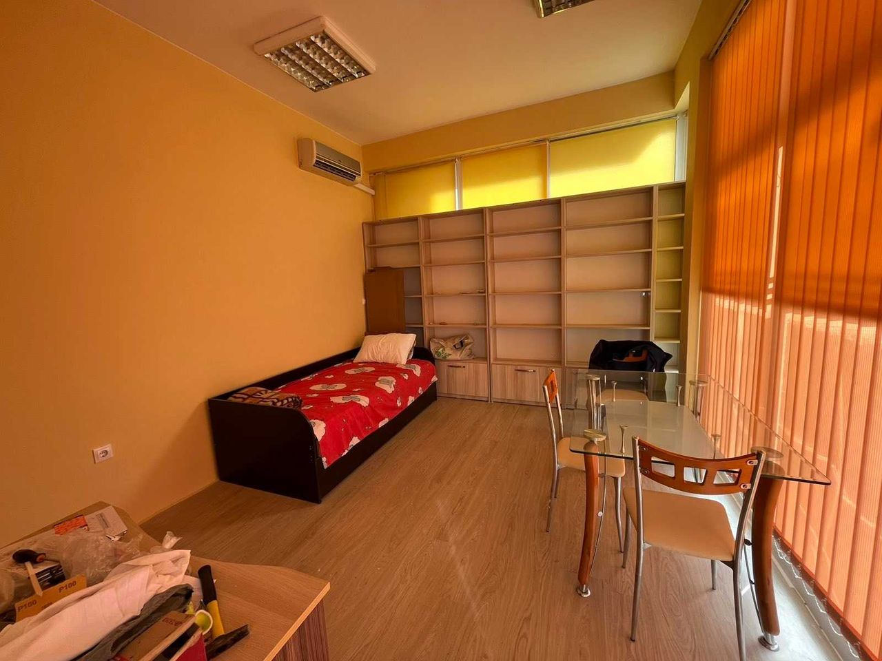 Продава се Магазин в Поморие - 30 кв.м за 1367 €/кв.м - Снимка #1