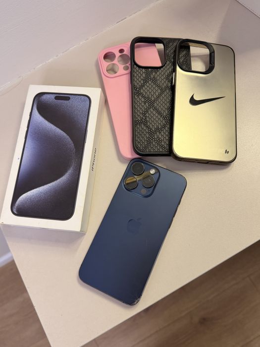 Iphone 15 pro max 256gb б/у с коробкой