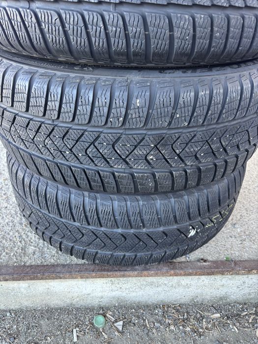 Vand Anvelope Pirelli 225/45/19 M+S