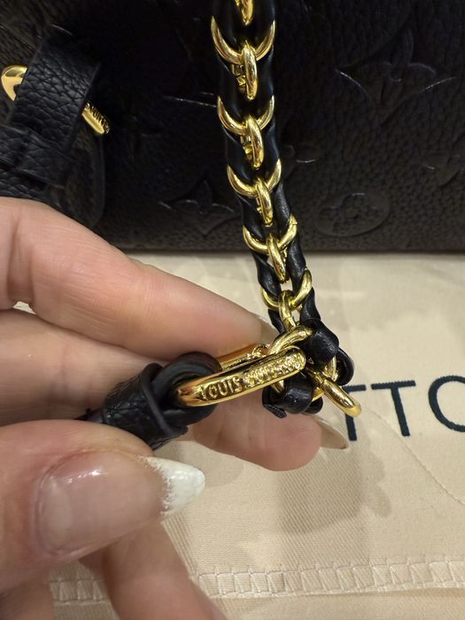 Дамска чанта Louis Vuitton
